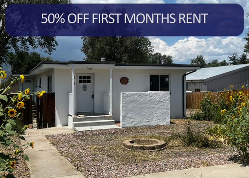 MOVE-IN SPECIAL - 1/2 OFF FIRST MONTH'S RENT - Available Now! Bright and Beautiful 2 Bedroom, 1 Bath! – photo 1