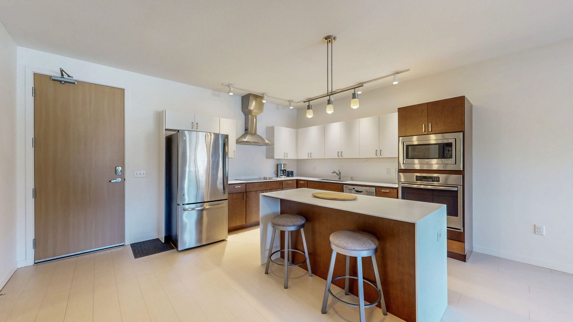 Rochester Apartment: 123 6th Avenue SE