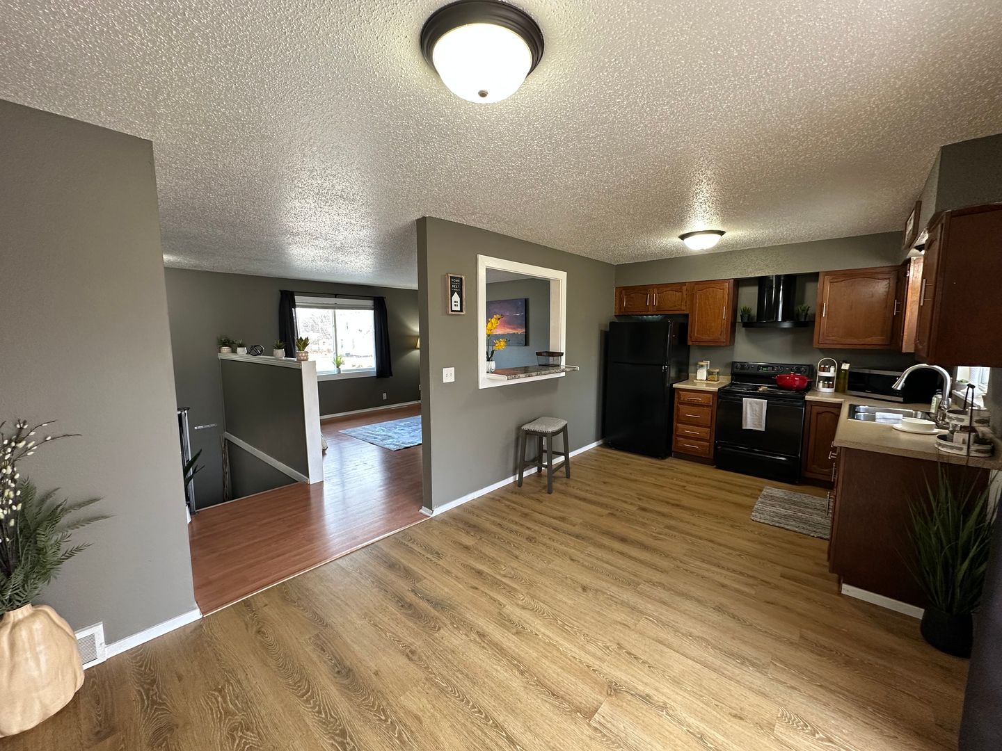 Evansdale Apartment: 248 Grand Blvd.