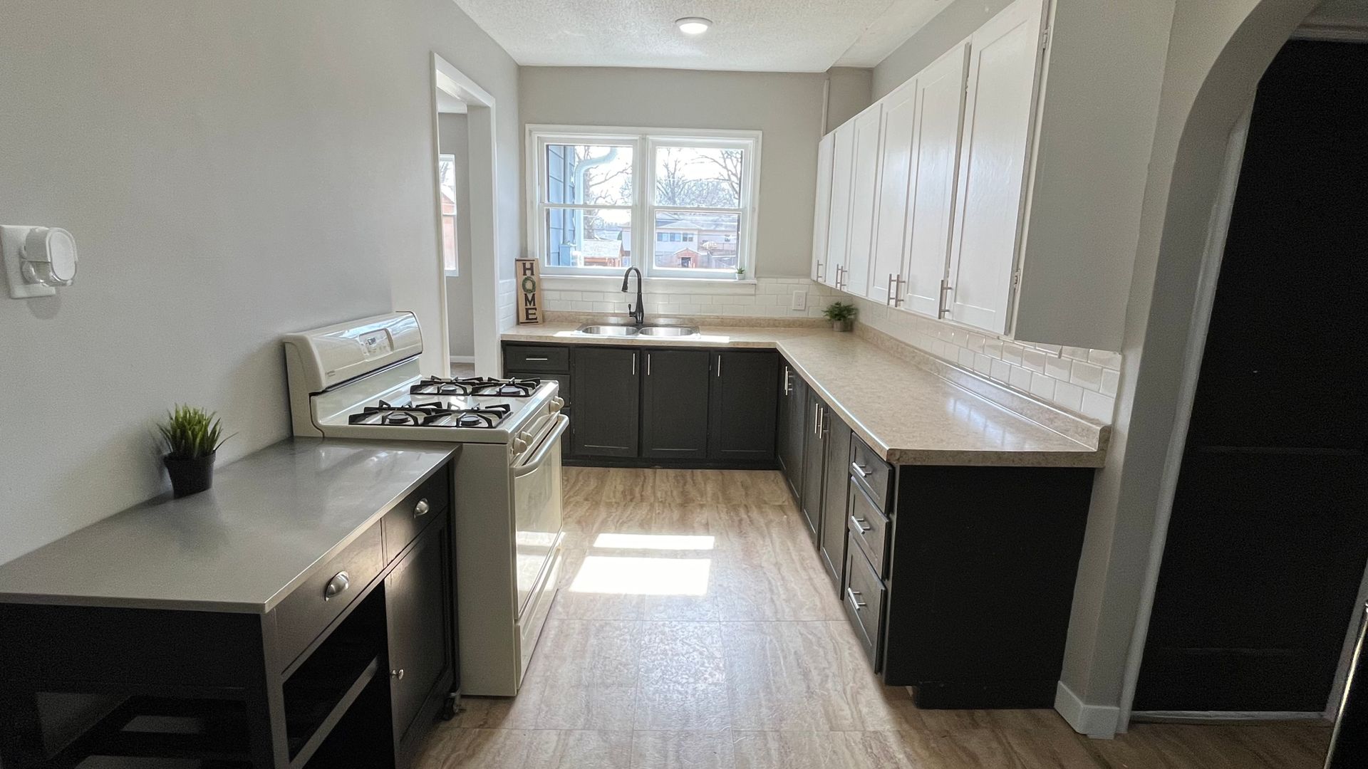Evansdale House: 535 3rd St.
