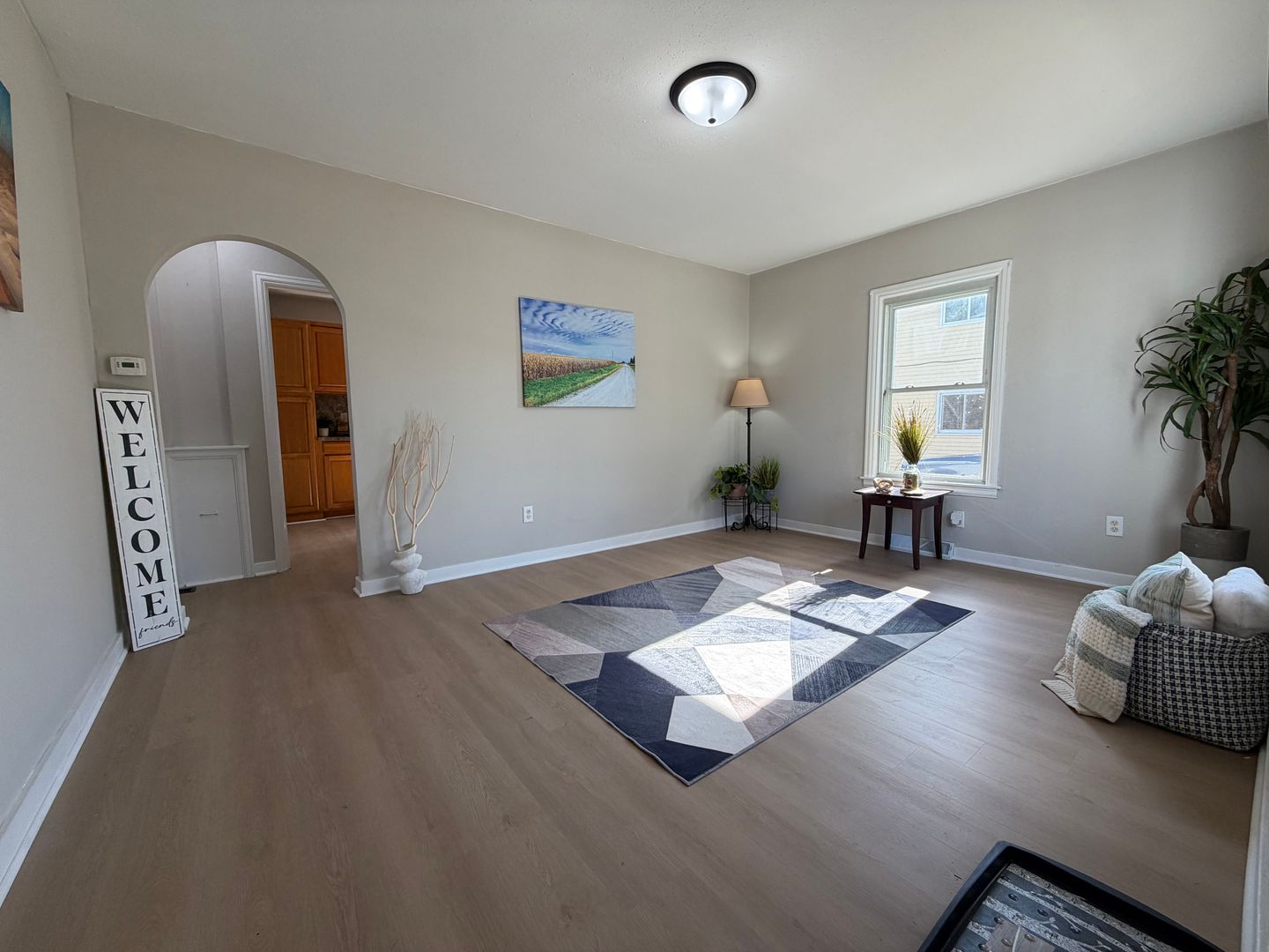 Evansdale House: 319 Grand Blvd.