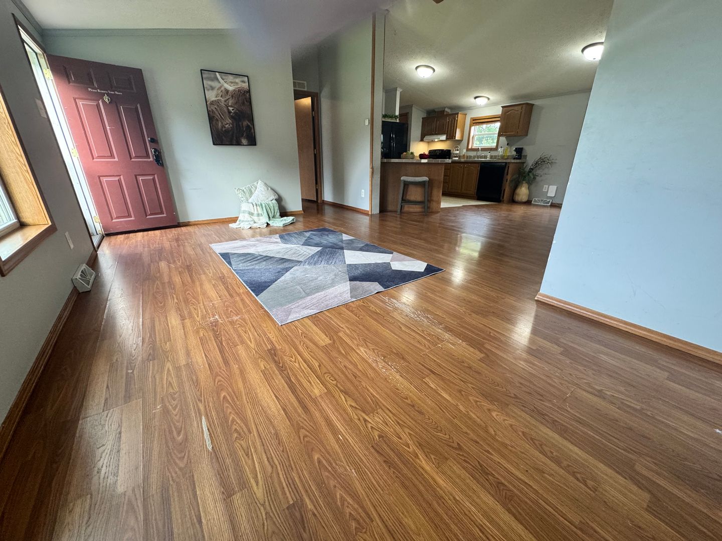 Raymond House: 215 Greenbush Dr.