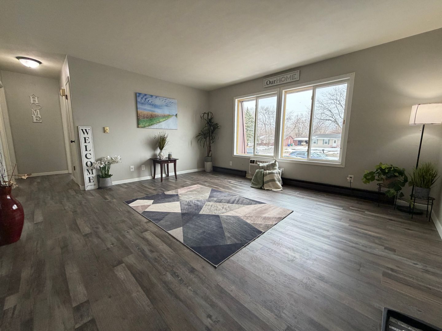 Evansdale Apartment: 528 River Forest Rd.