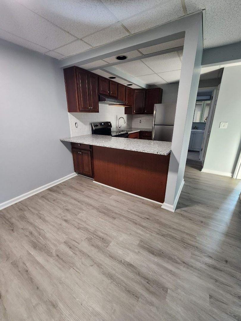 Modern Living in the Heart of Troy – 1-Bedroom Gem!