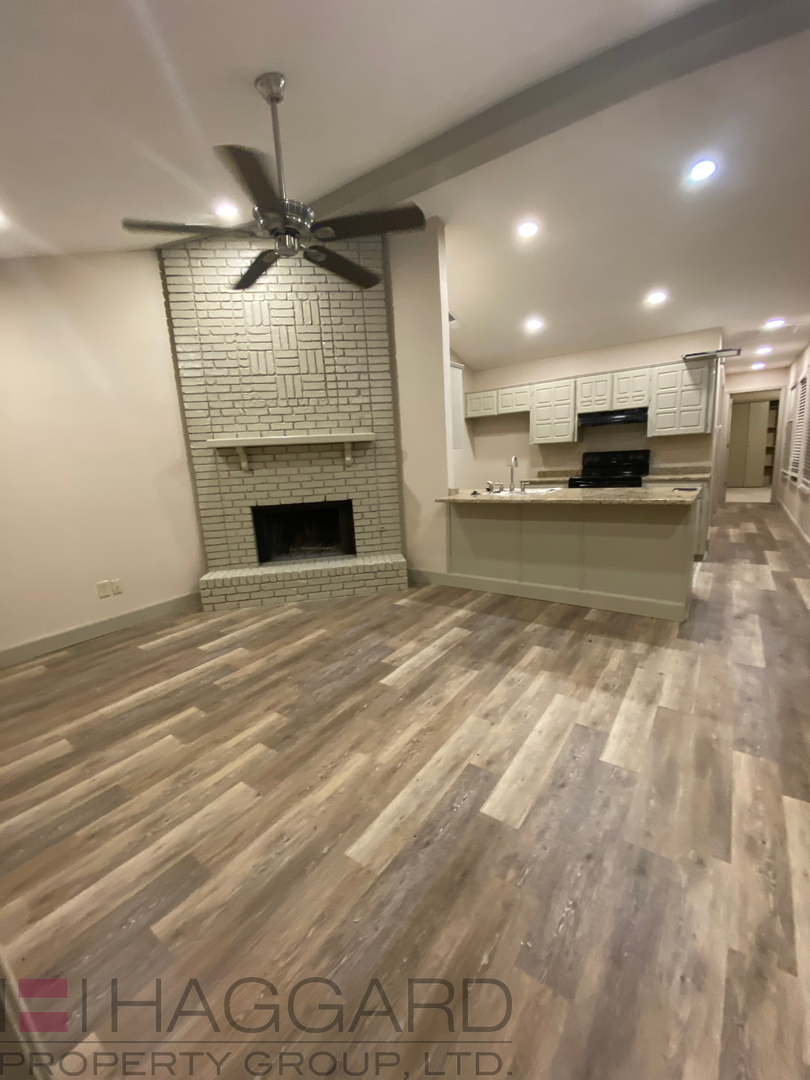 Frisco House: 8919 Thompson Circle