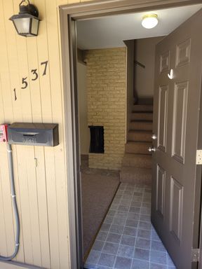 2 bedroom townhouse close to Willamette University! – photo 1