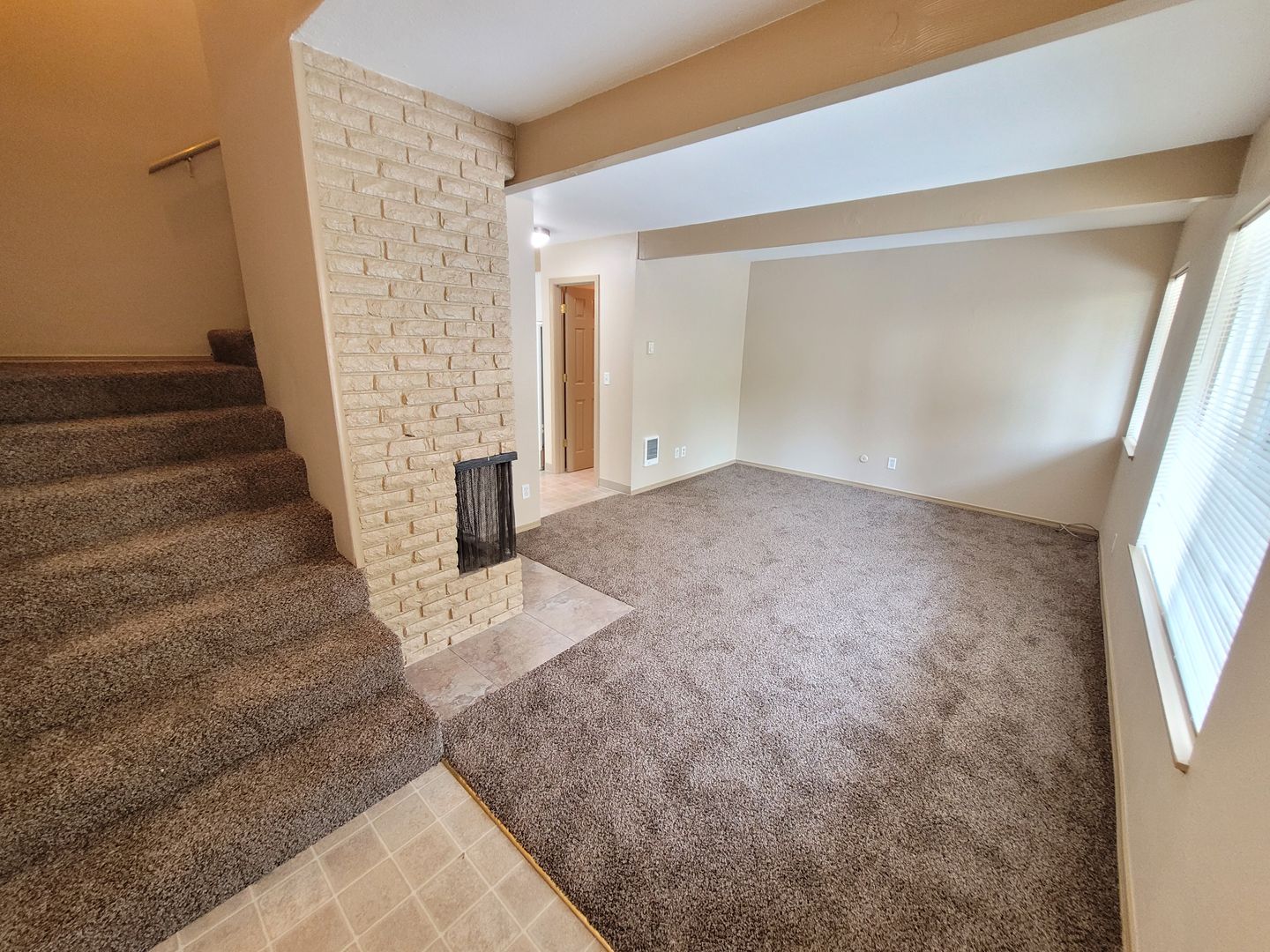 Mill Park Townhomes ( TOR004 ) 3 of 12