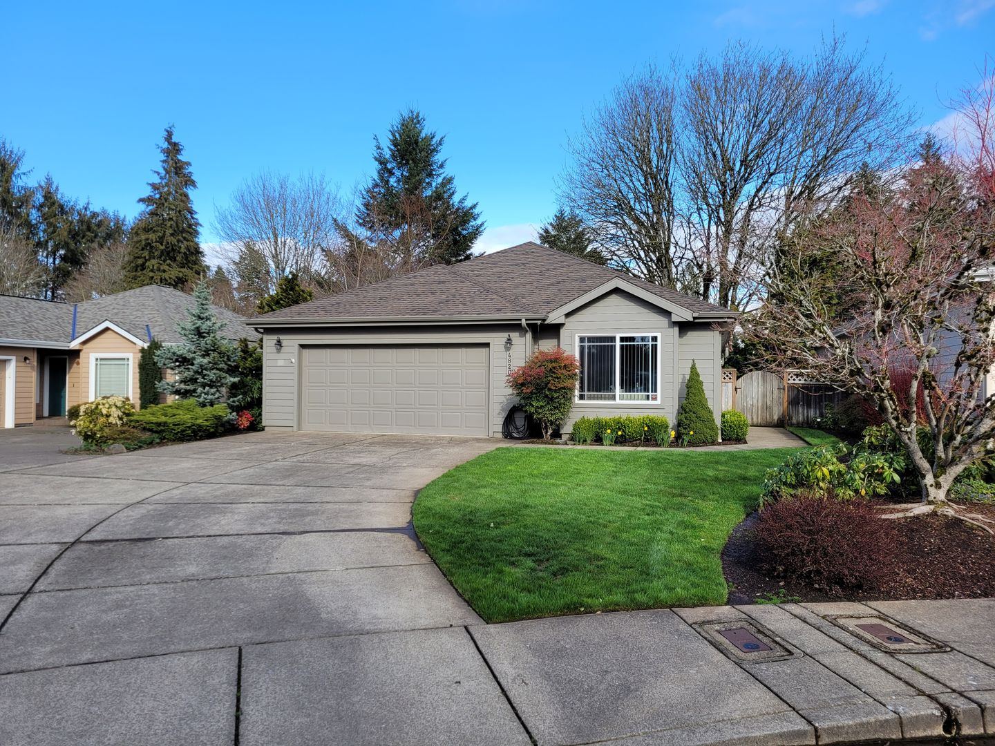 Salem House: 4820 8th Ave SE