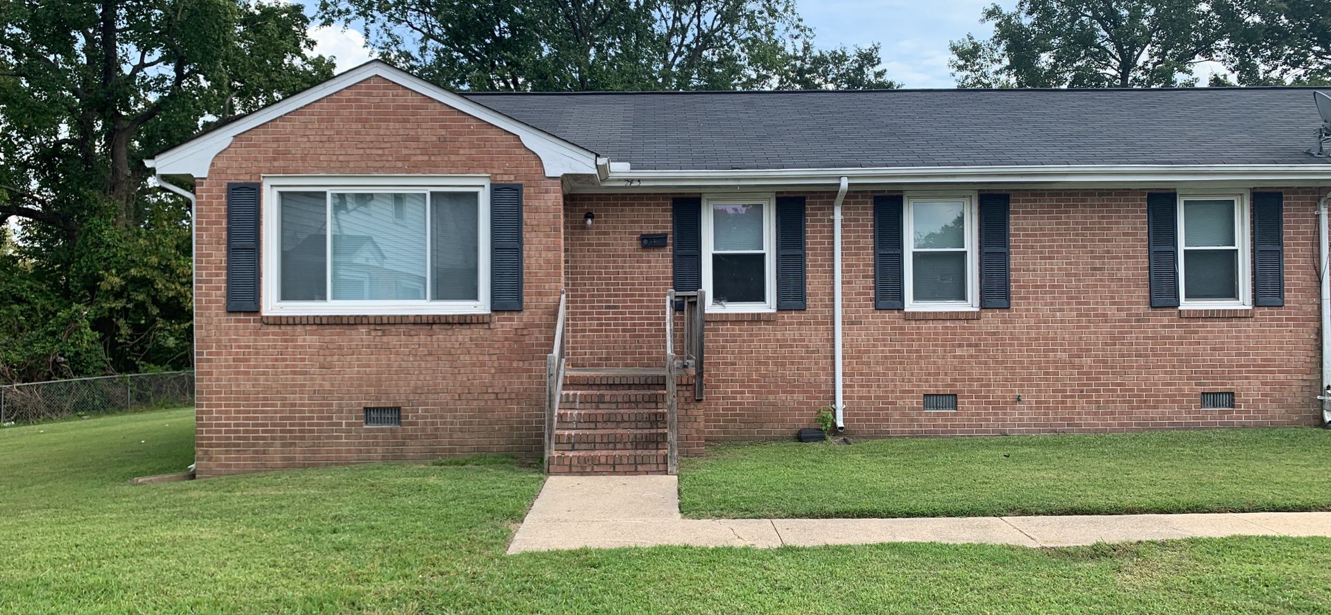 Portsmouth Apartment: Edison Building