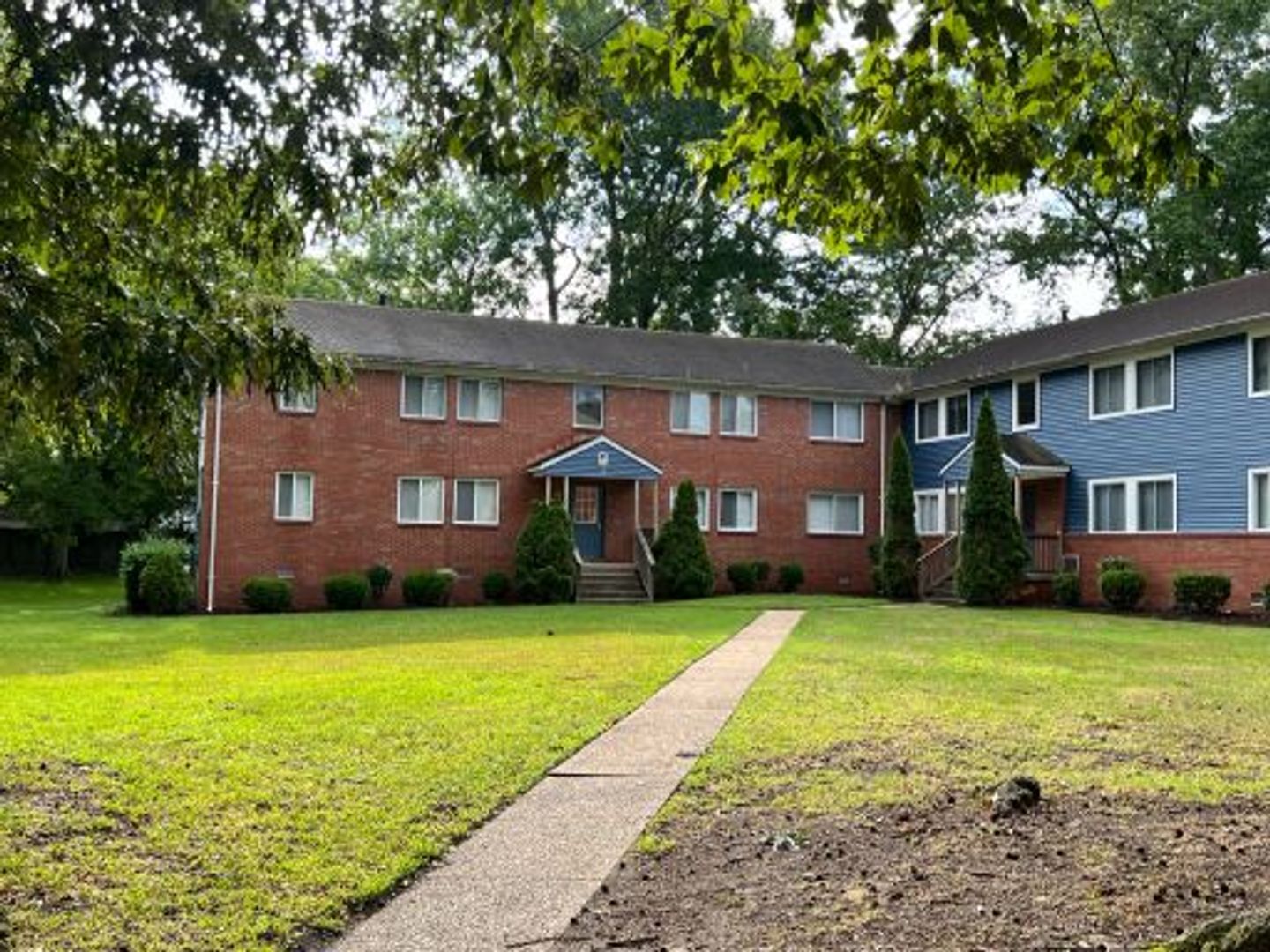 Portsmouth Apartment: 16 Pollux Circle E. -Apt 4