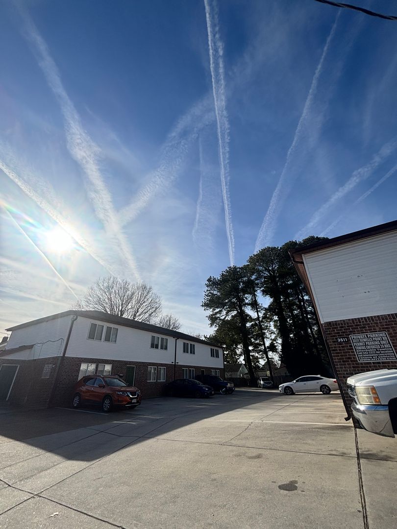 Norfolk Apartment: 3507 Sewells Point Rd - Apt E