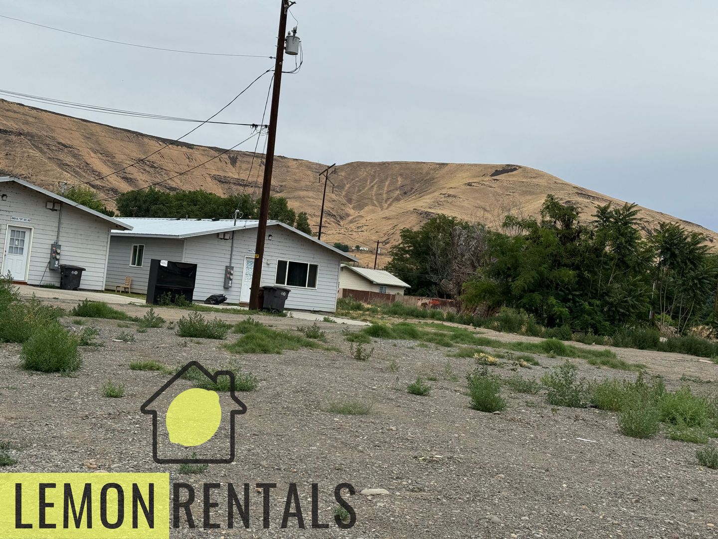 Yakima Apartment: 304 E. "P" St