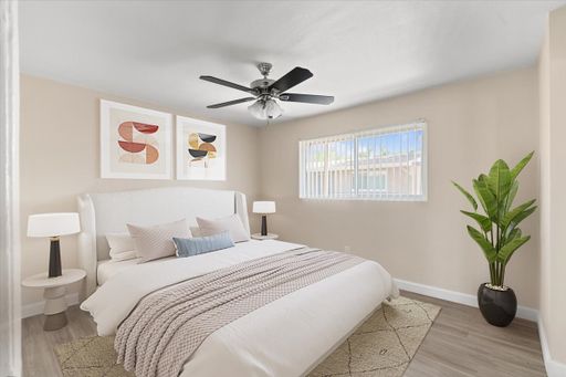 Fully Upgraded 2 Bed 1 Bath Riverside – photo 1