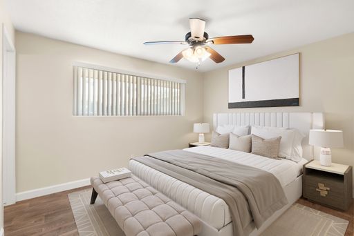 Renovated 2 Bed 2 Bath In Riverside! – photo 1