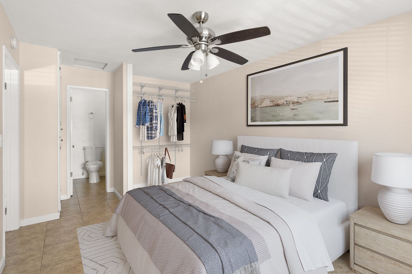 Riverside Apartment: 3603 Chicago Ave