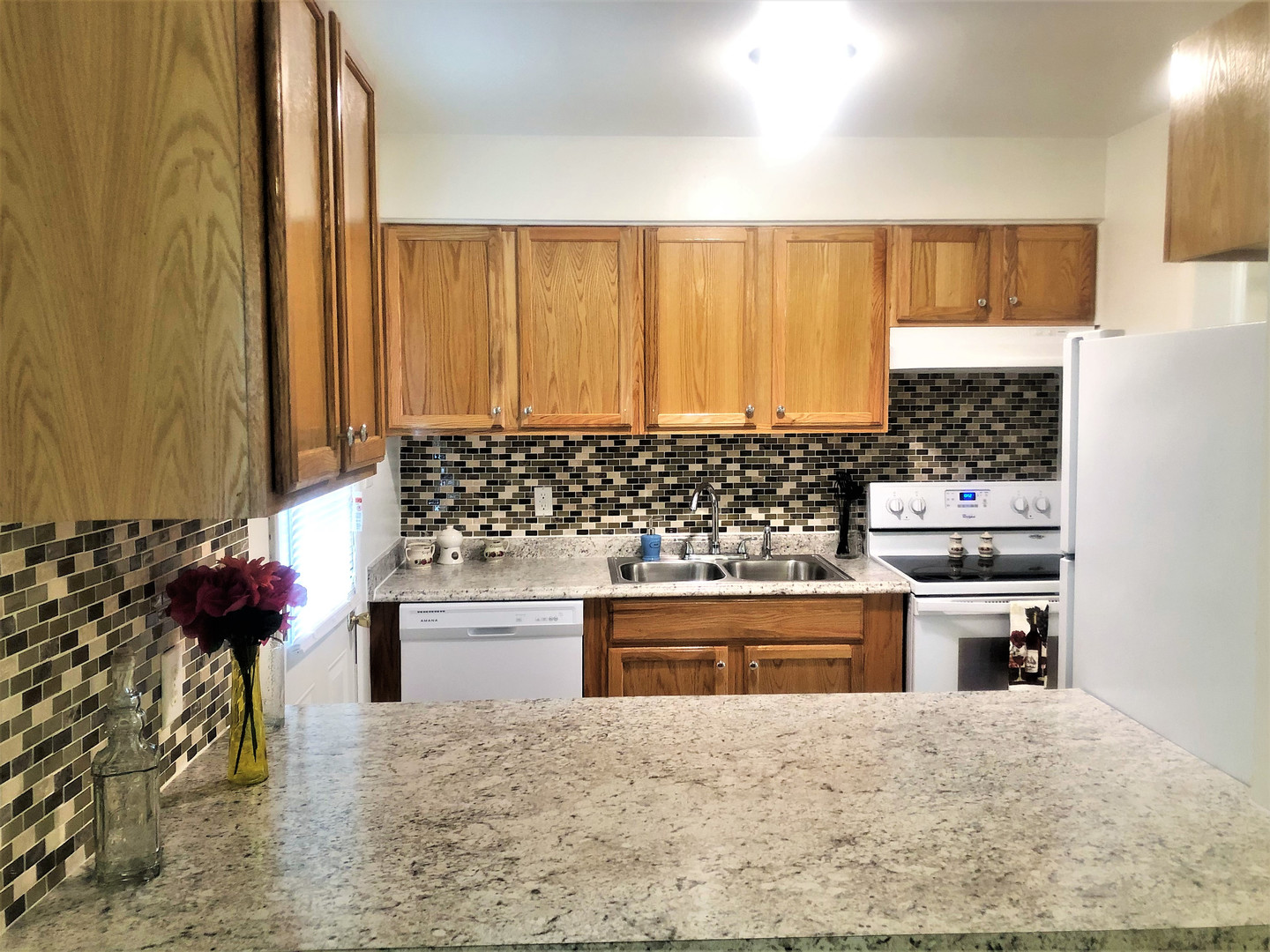 Washington Townhome: 940 Runyon Rd