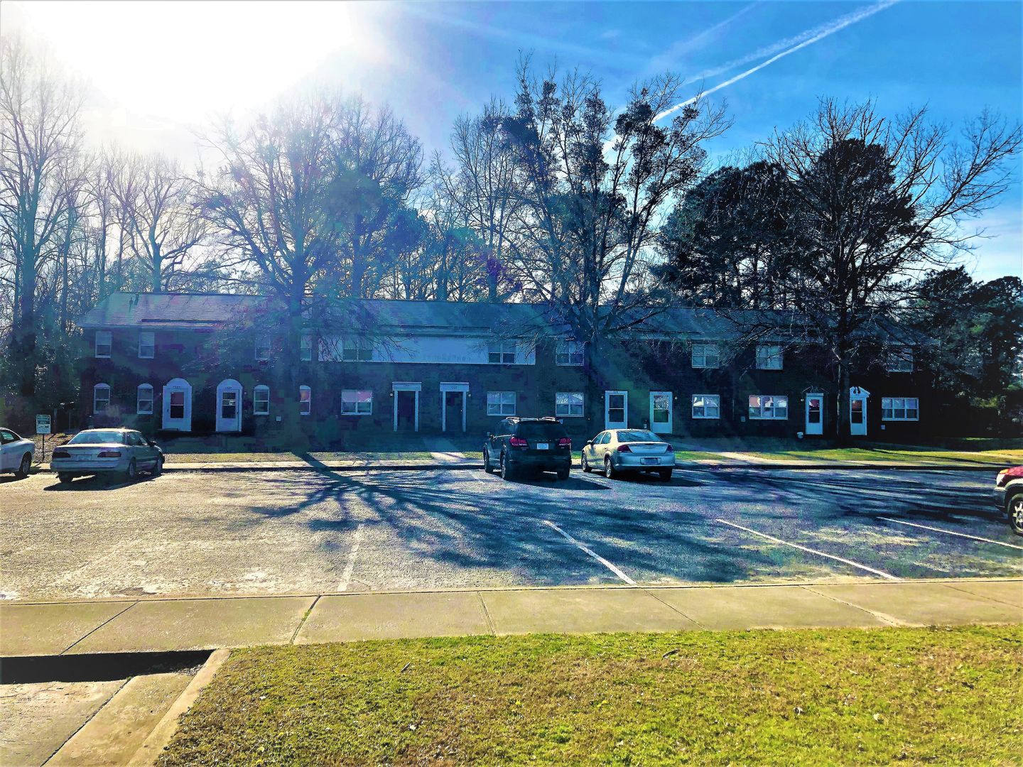 Washington Apartment: 940 Runyon Rd