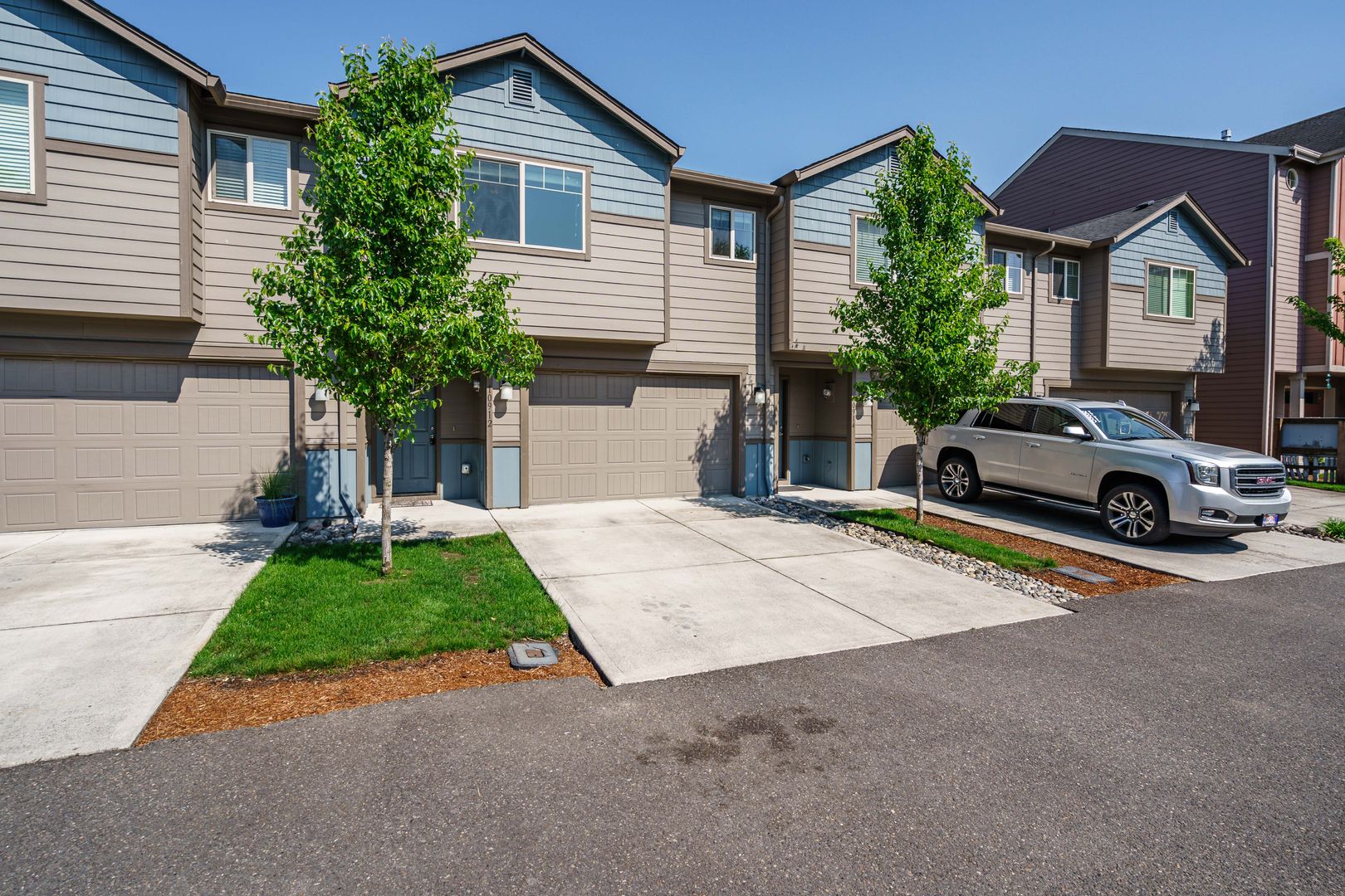 Vancouver House: 10912 NE 8th Circle
