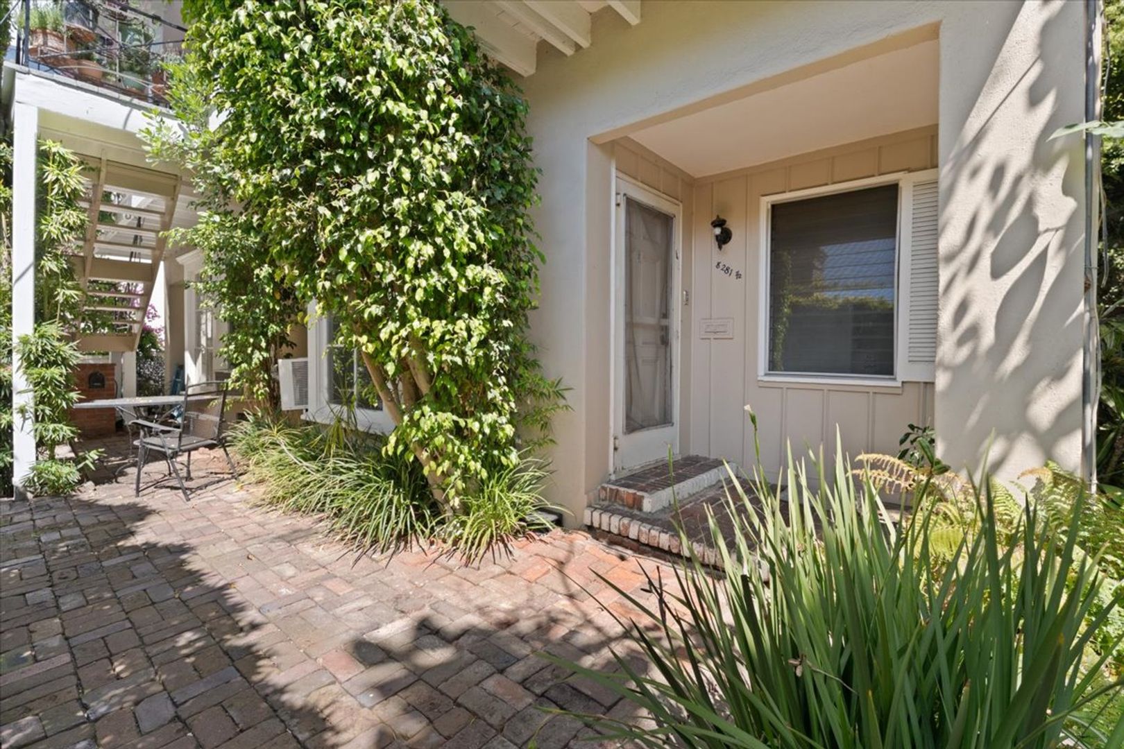 West Hollywood Apartment: 8271-8281 W Norton Ave