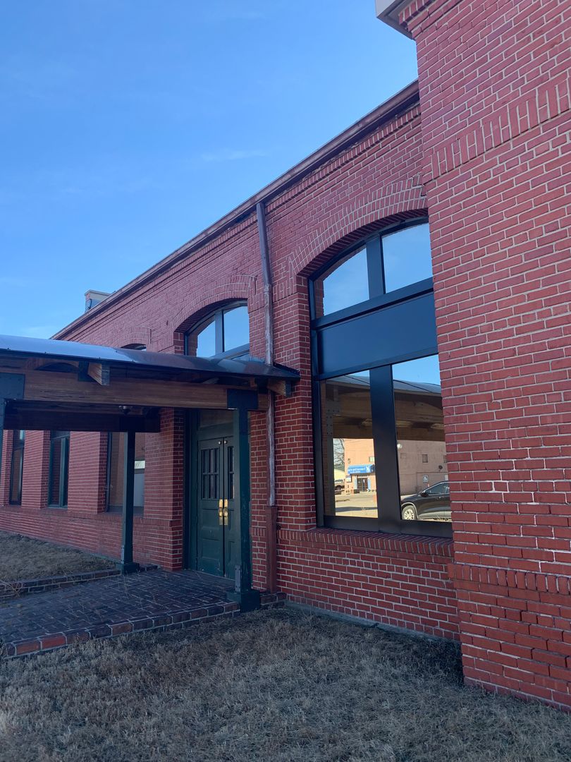 211 W Northwestern Ave pav211, Norfolk, NE 68701