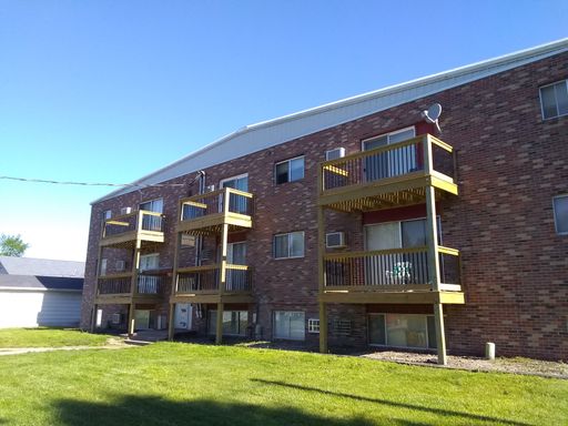 Recently Remodeled 2 Bedroom, 1 Bathroom Apartment Near Downtown Norfolk! Apartamento de 2 dormitorios y 1 baño recientemente remodelado cerca del centro de Norfolk.