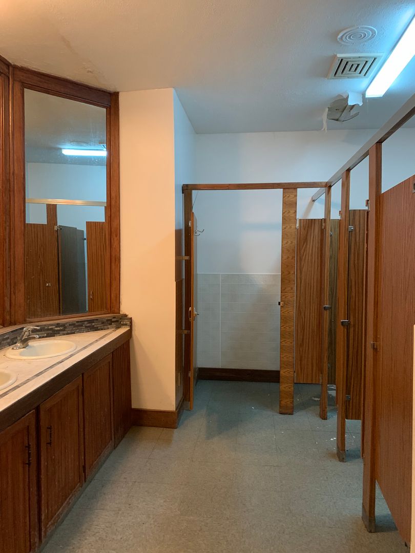 211 W Northwestern Ave pav211, Norfolk, NE 68701