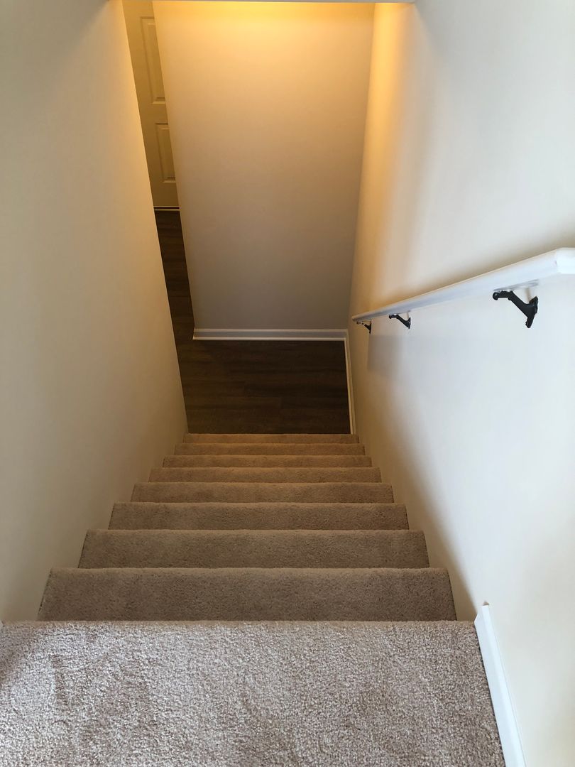 Shelby Twp. Apartment: 8253 Promenade Circle