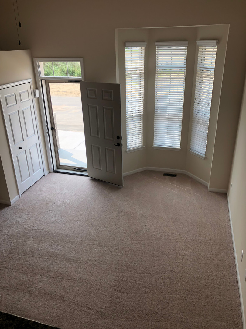 Shelby Twp. Apartment: 8269-8331 Promenade Circle