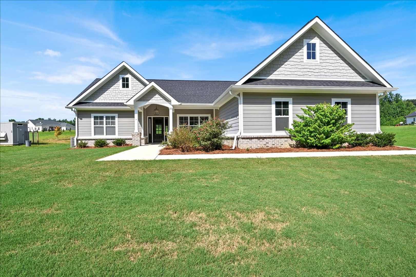Vinemont House: 515 Co Rd 1329
