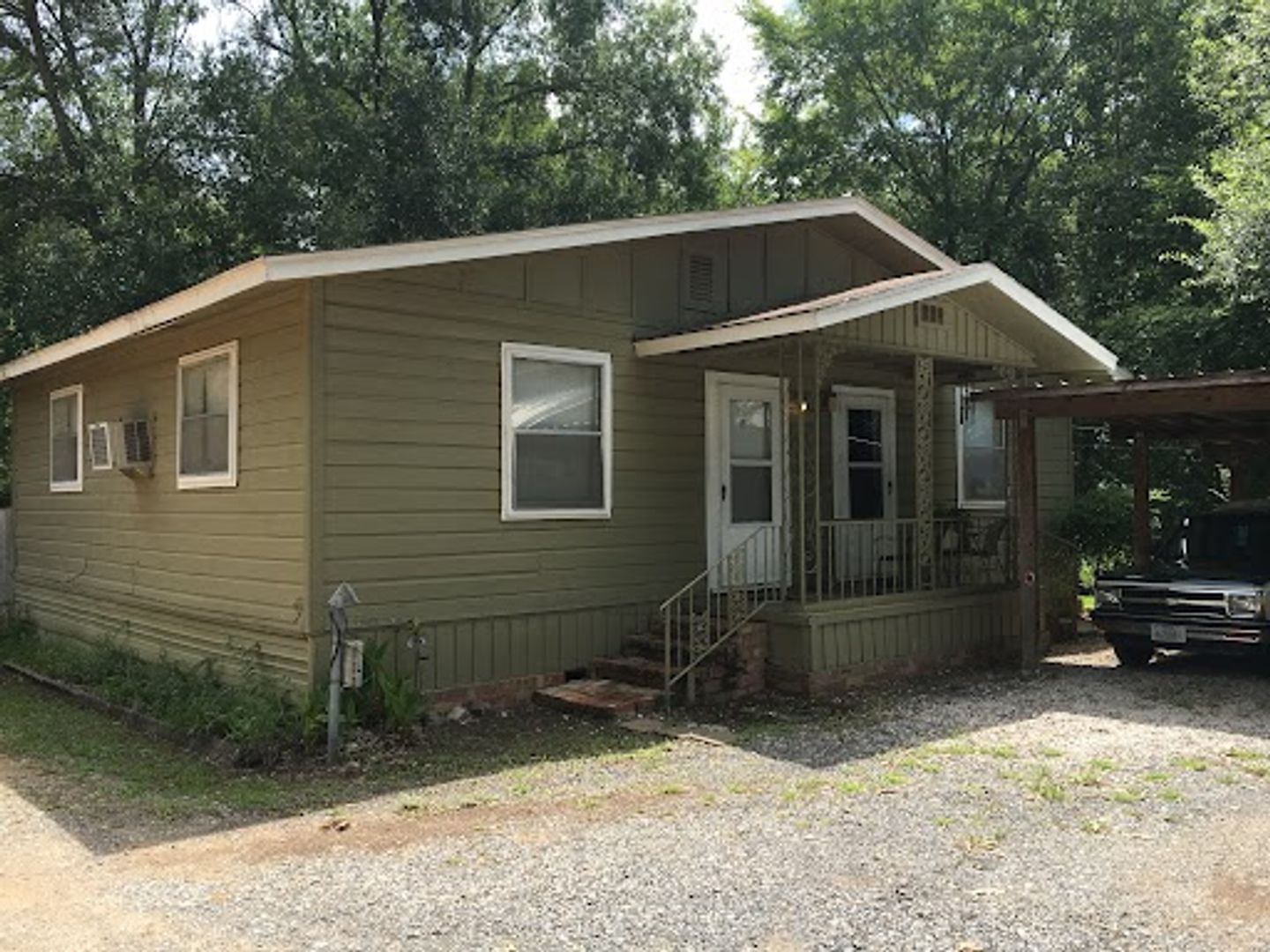 Tyler Townhome: 12547 Chapman Rd