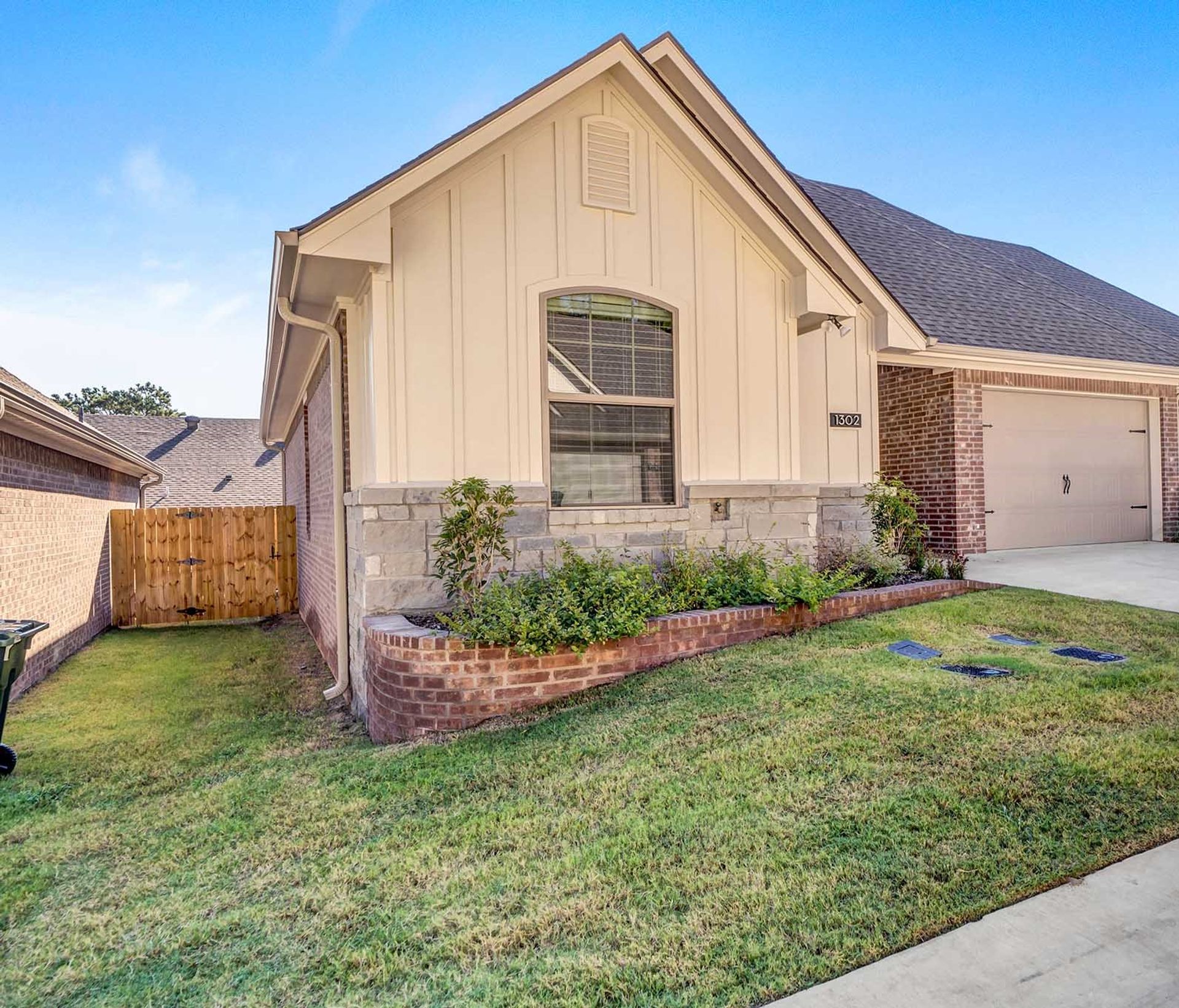 Eagles Crest Townhomes 2 of 12