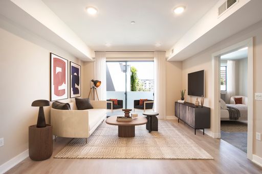 11050 Hartsook St Apt 306 – photo 1