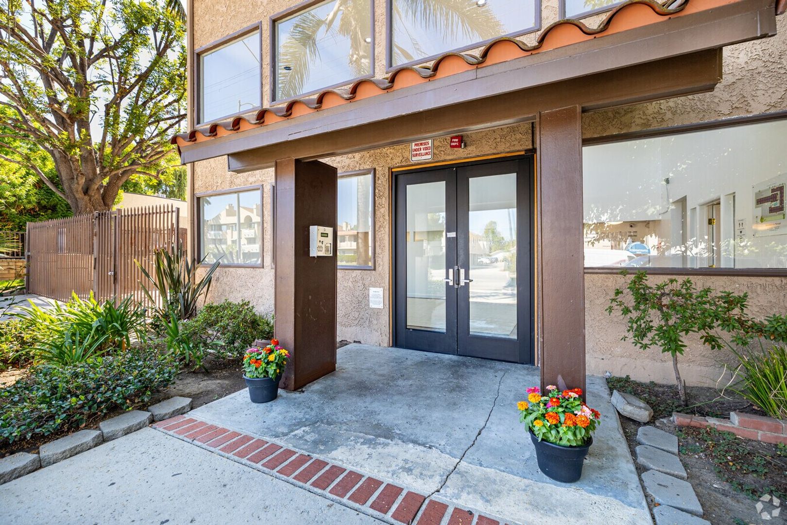 Reseda Apartment: 19050 Sherman Way