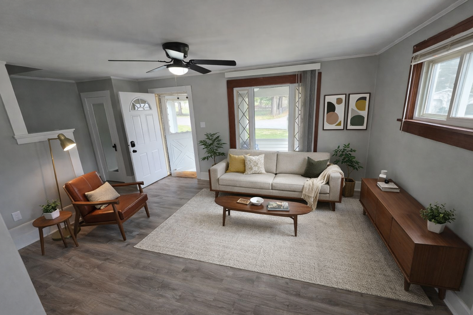 Mansfield House: 401 Howard Rd