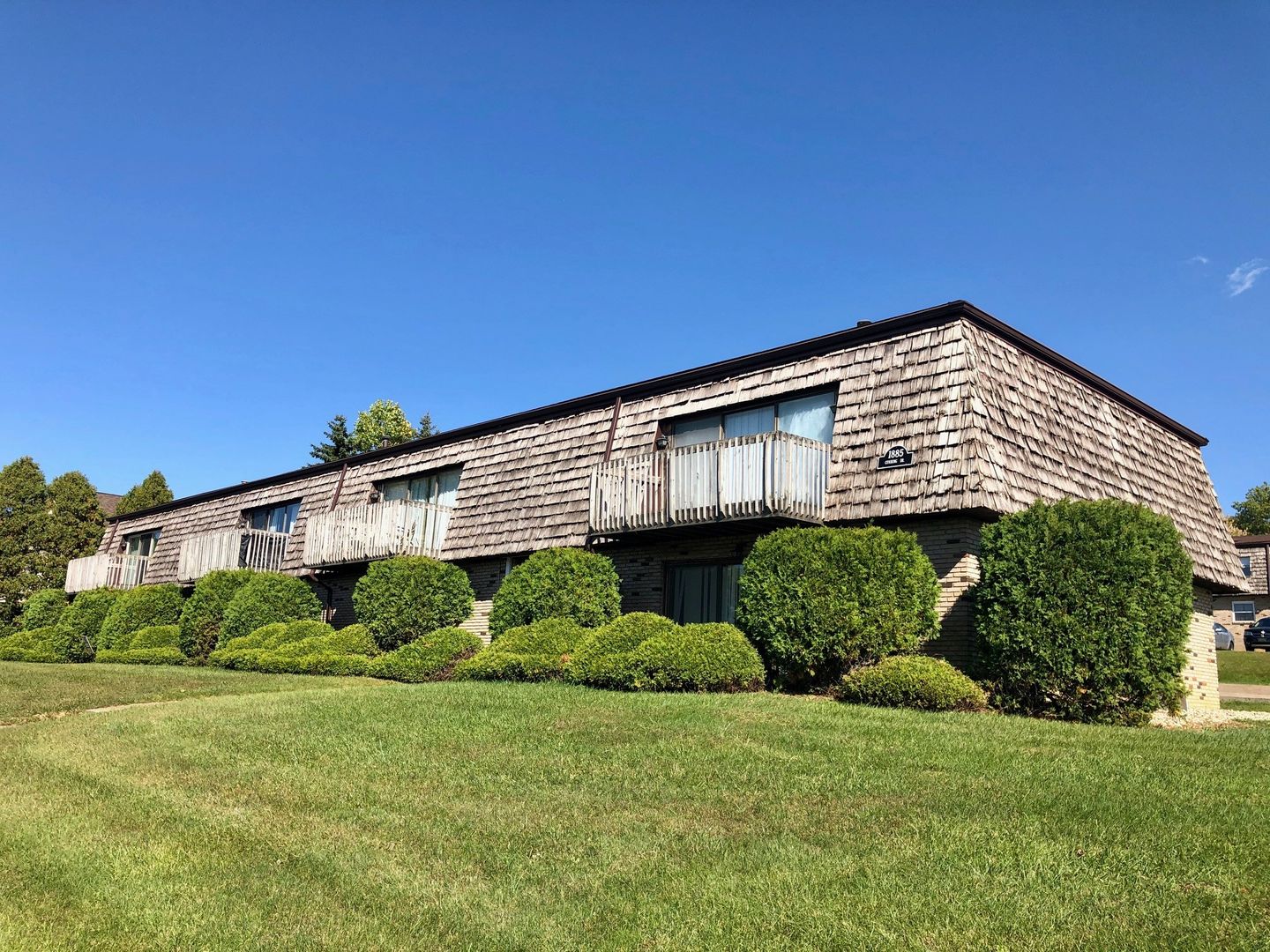 Mansfield Apartment: SUNSET BLVD APARTMENTS