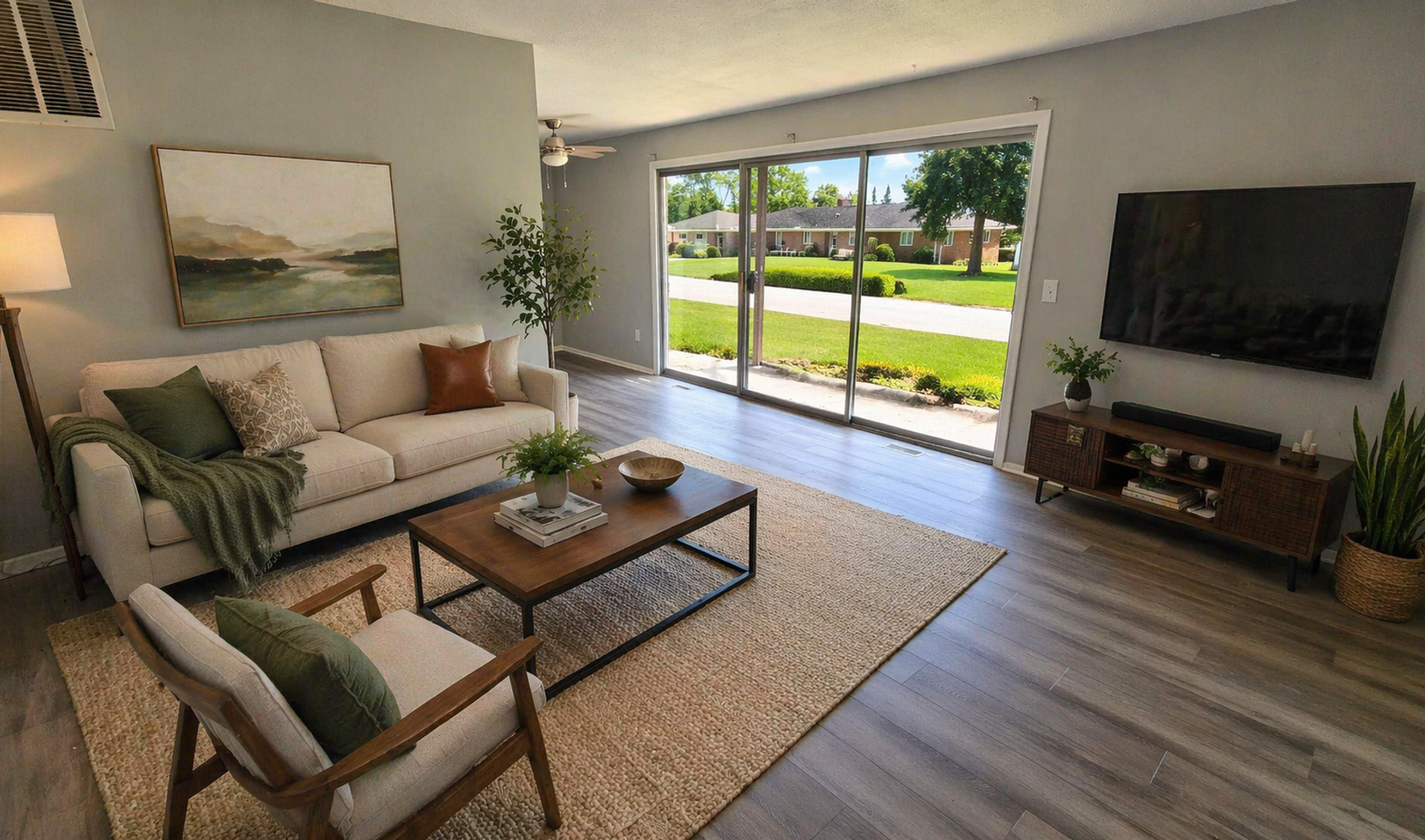 Mansfield Apartment: 364 Gatewood Rd