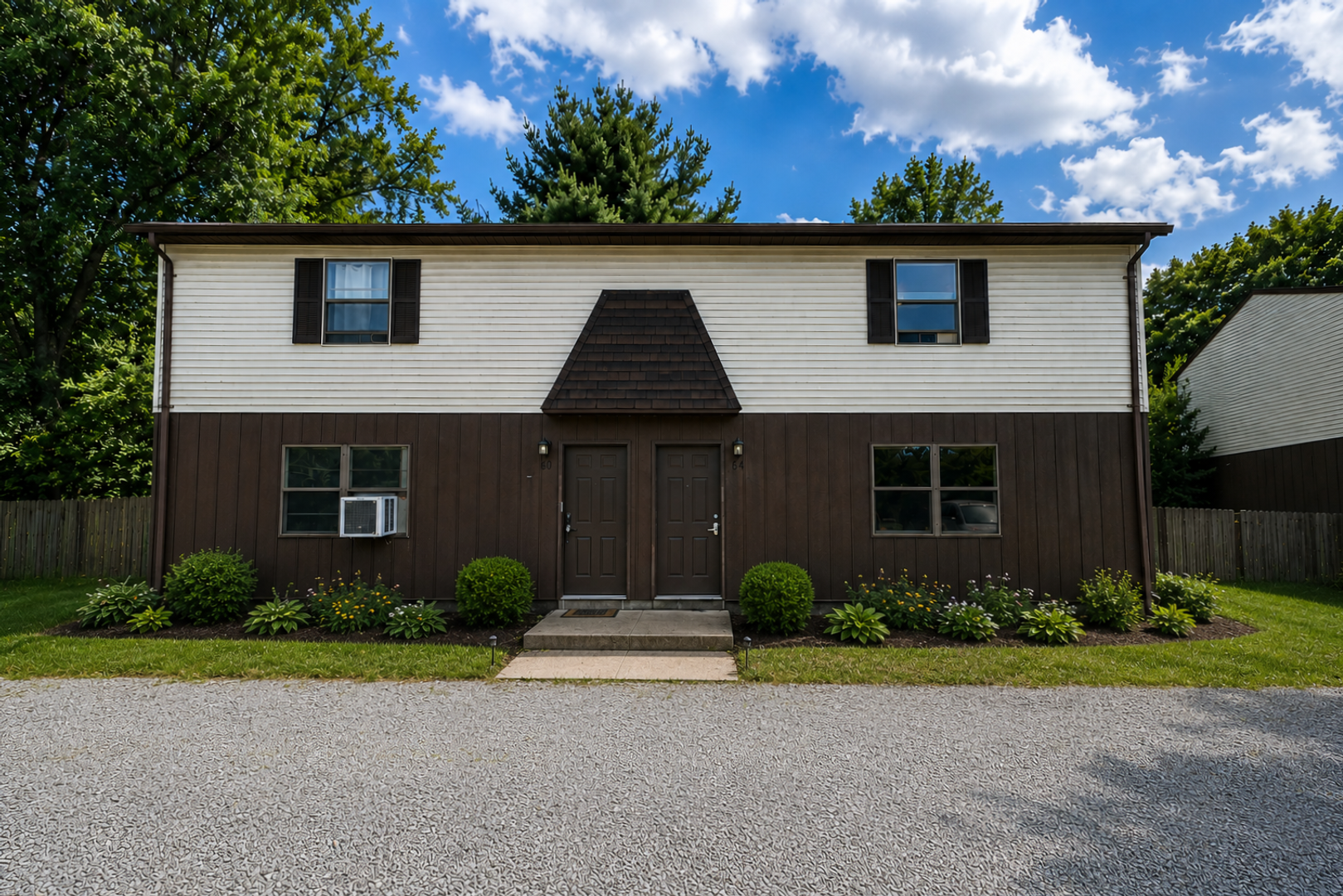Lucas Apartment: 60-78 Leiter Rd