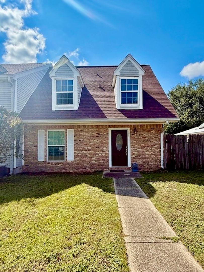 Fort Walton Beach House: 328 Davenport Road
