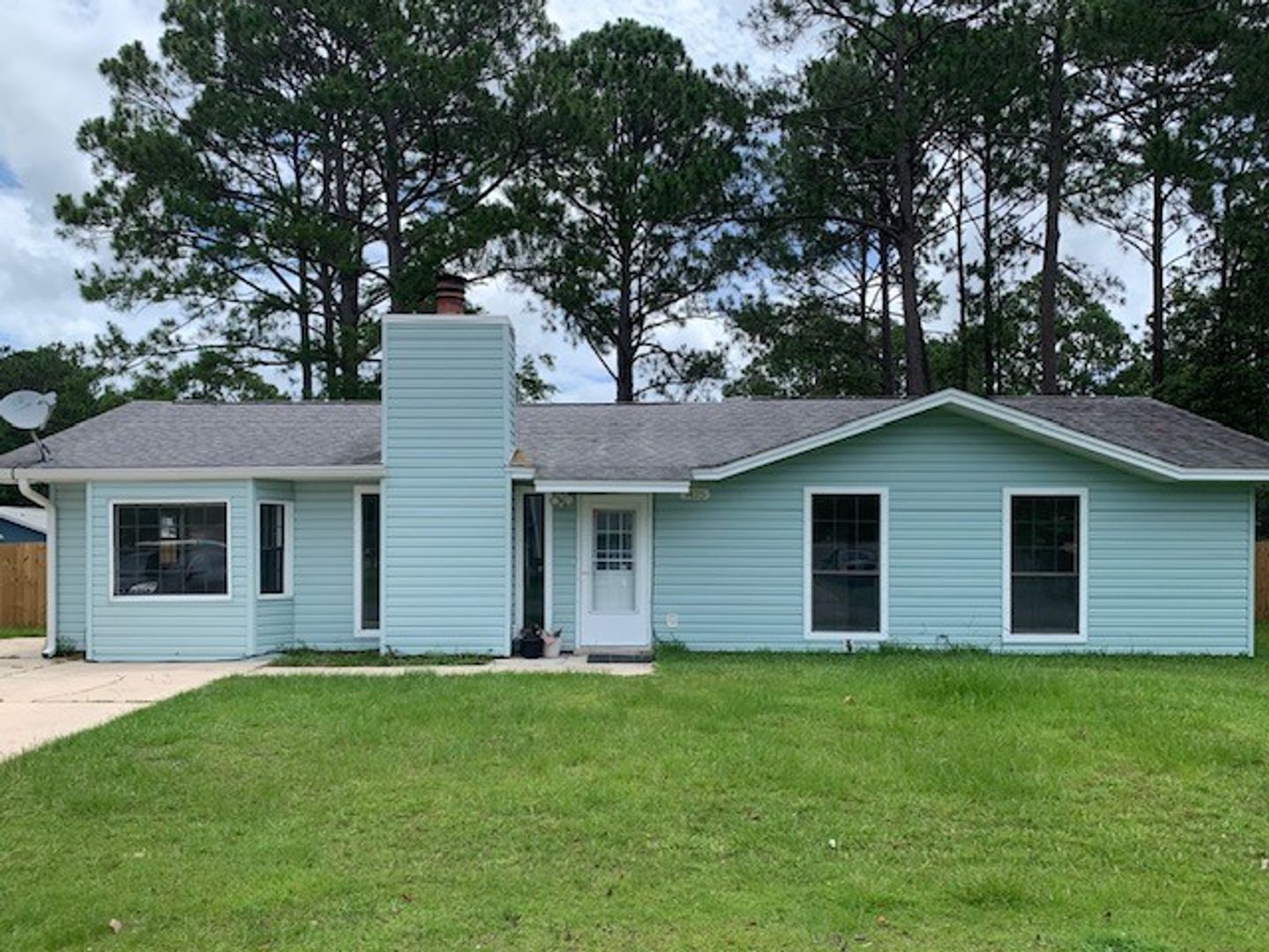 Fort Walton Beach House: 1425 Mixon Drive