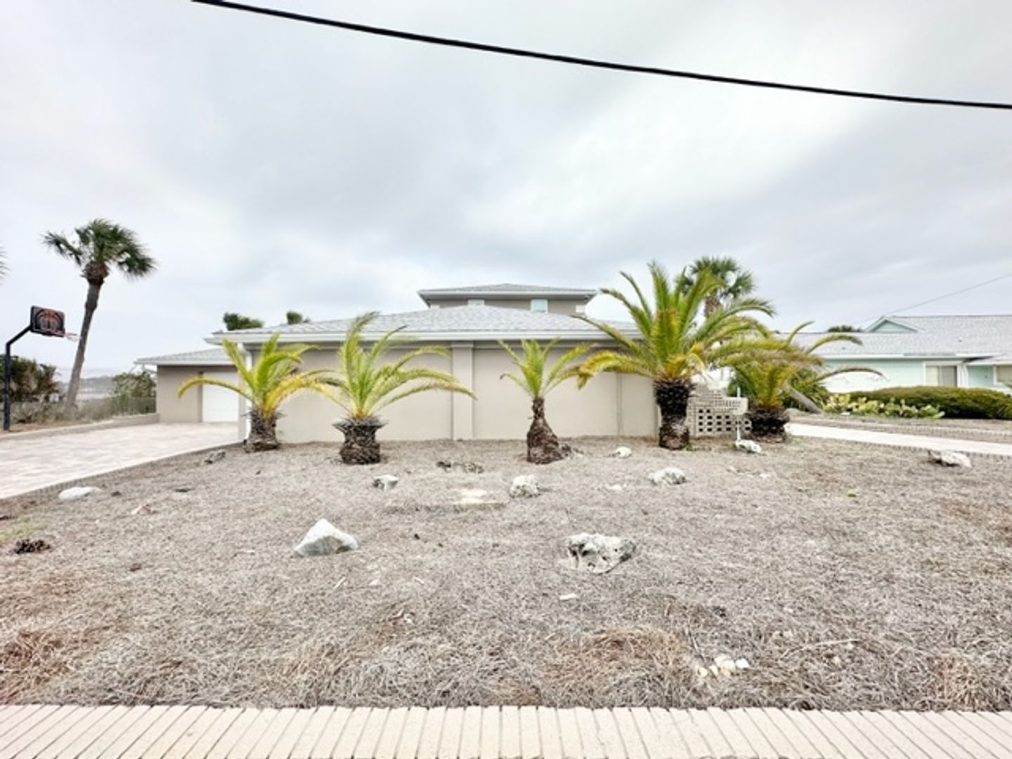 Fort Walton Beach House: 910 Santa Rosa Boulevard