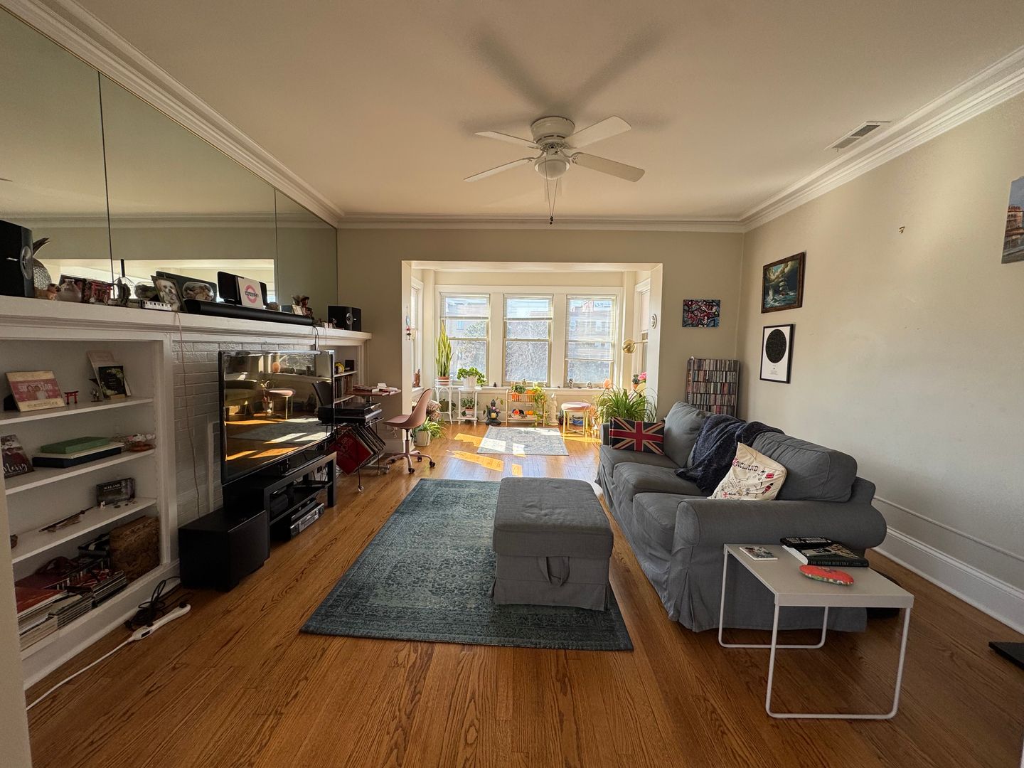 Chicago Apartment: 5019 N Ashland