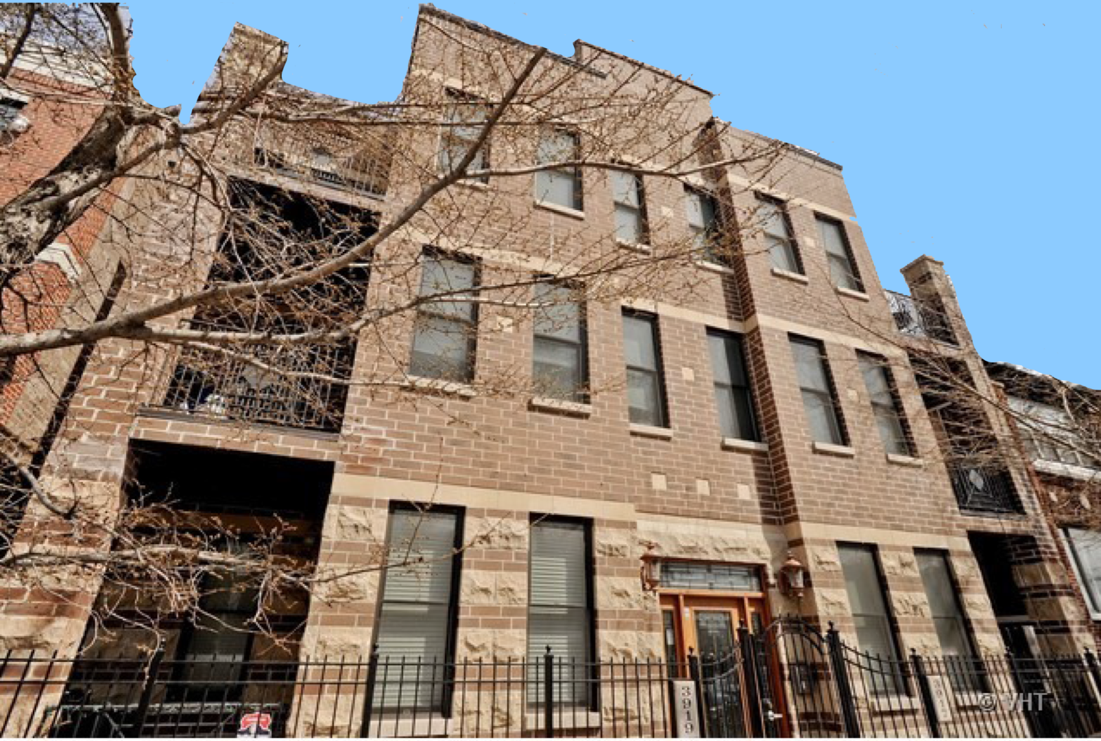 Chicago Apartment: 3917 - 3919 N. Kedzie