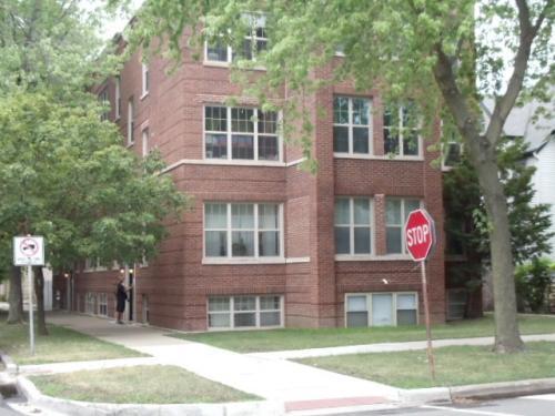 Chicago Apartment: 4169 - 4175 W. Cullom