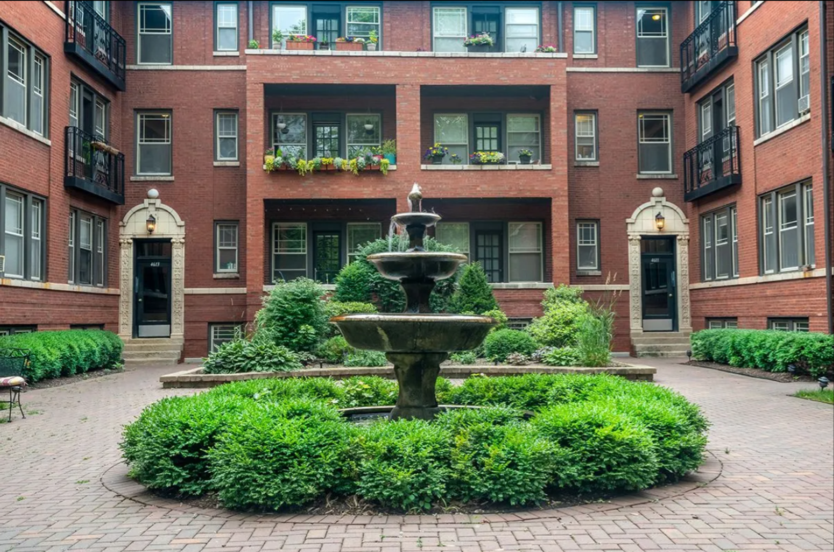 Chicago Apartment: 4601 N. Dover