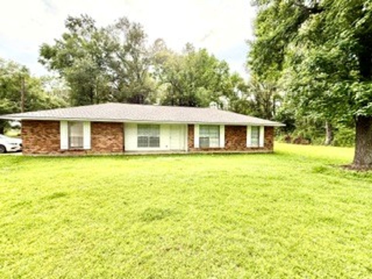Hammond House: 14259 Lamonte Lane
