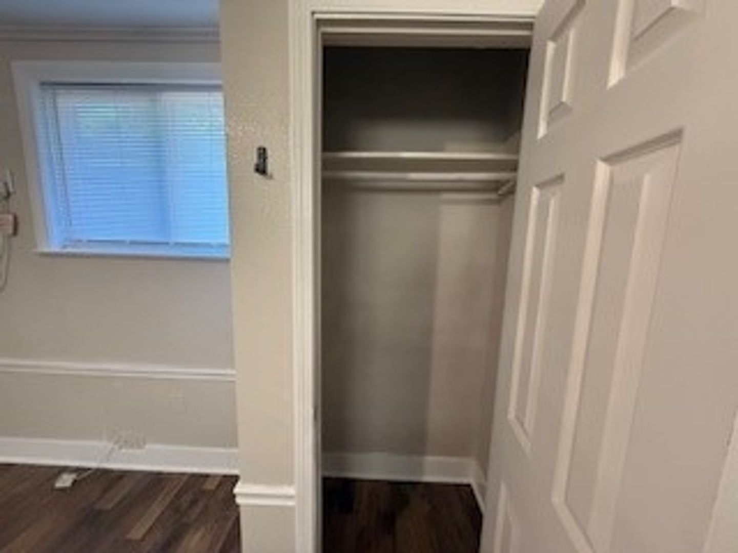 Independence Apartment: 52504 U.S. 51