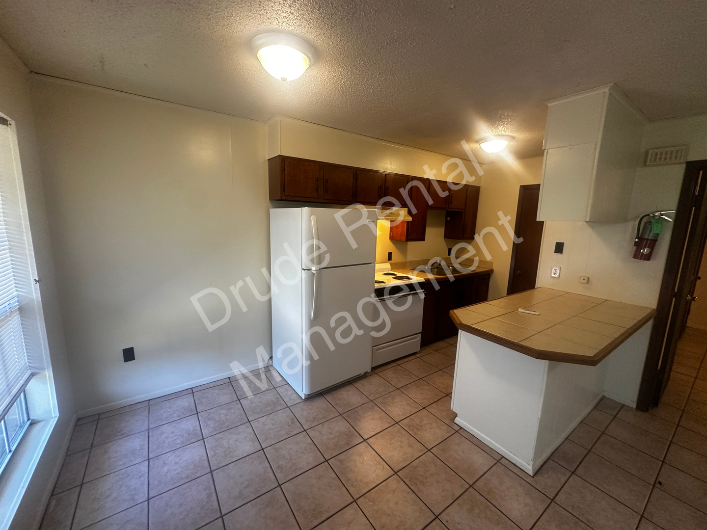 Hammond Apartment: 42219 W. Yellow Water Rd.