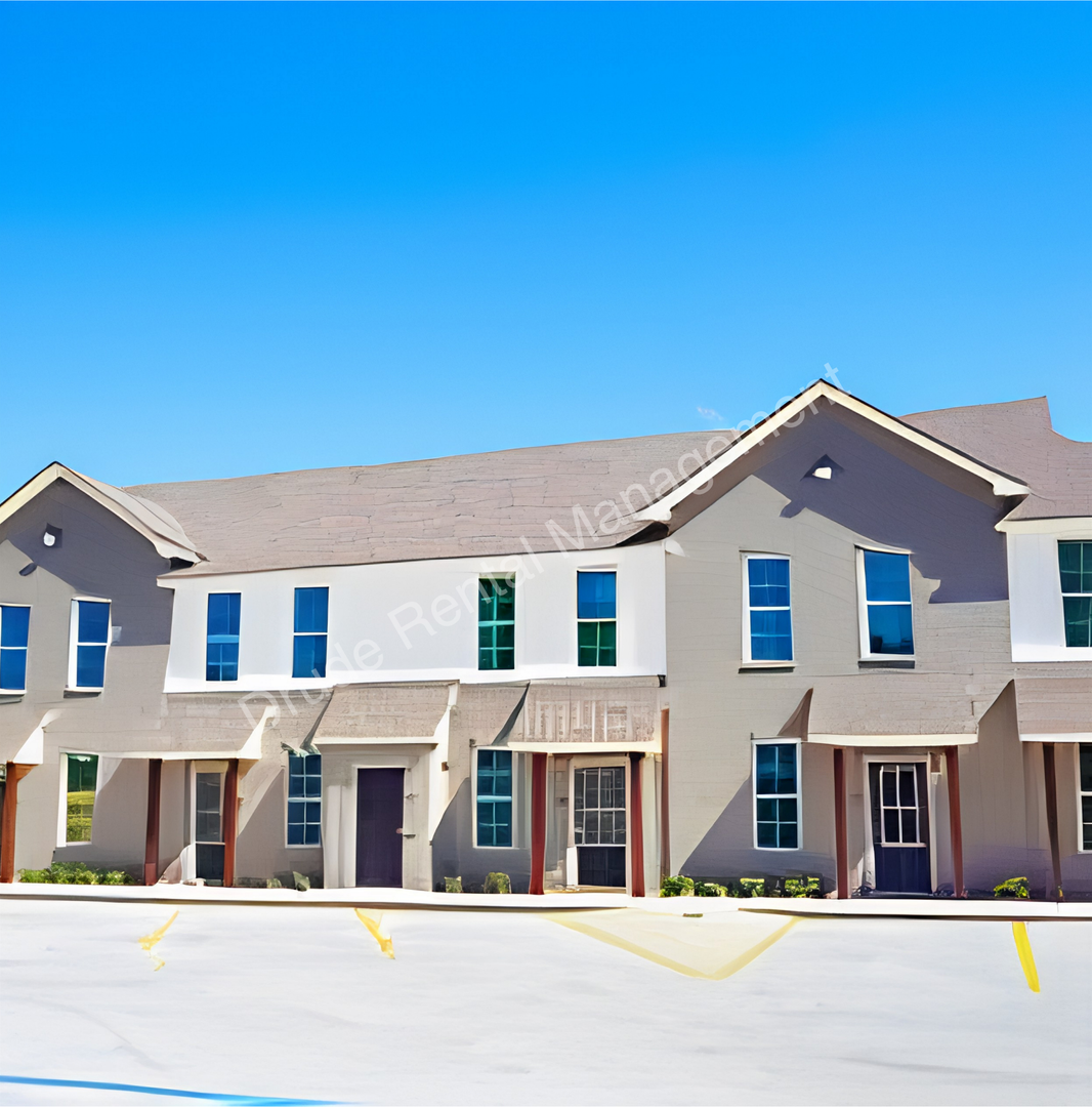 Hammond Apartment: 16218 East Minnesota Park Road