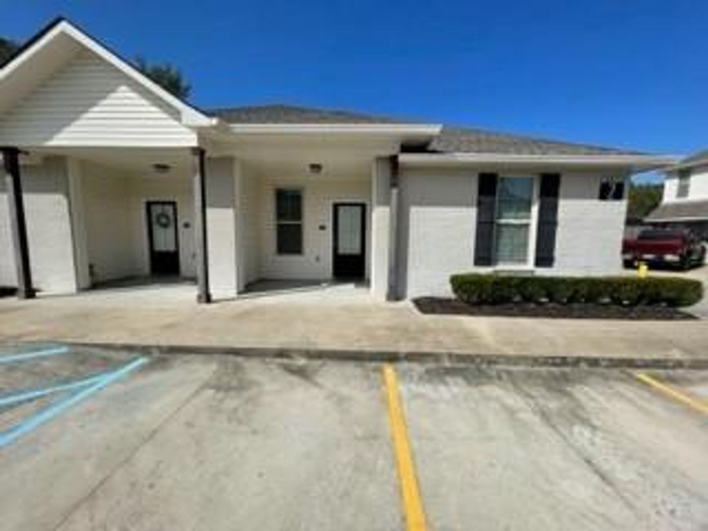 Hammond Apartment: 16218 East Minnesota Park Road