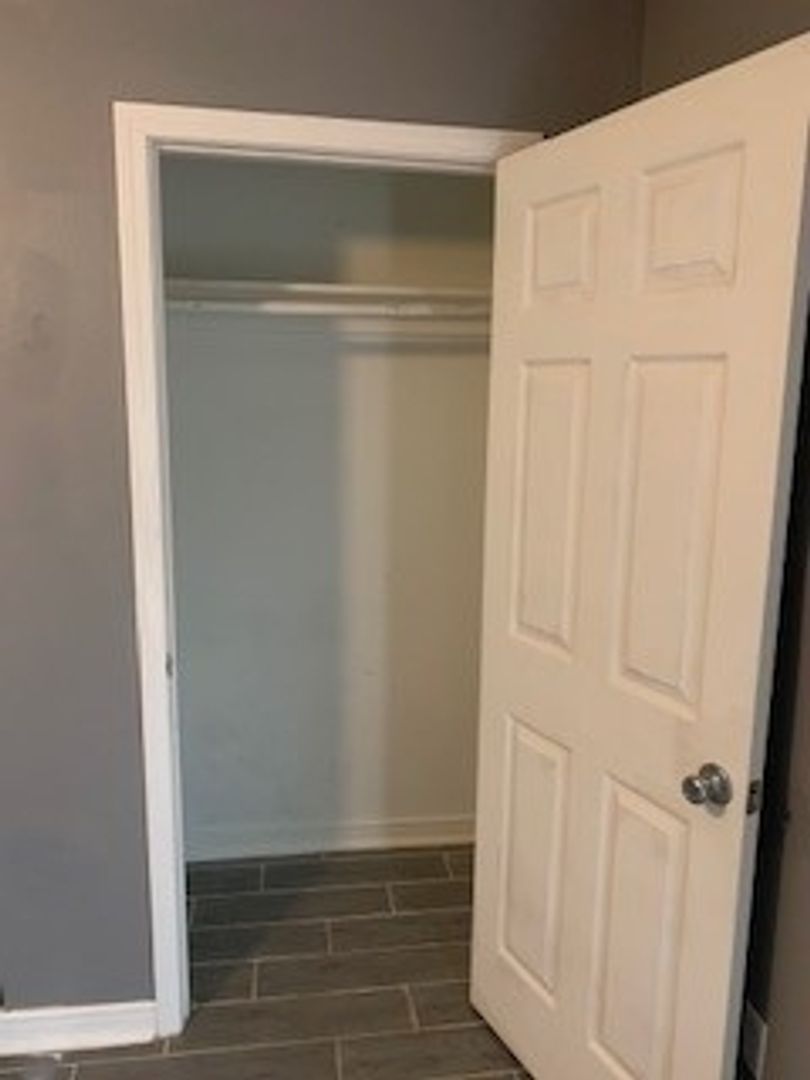 Hammond Apartment: 312 N. Chestnut St.